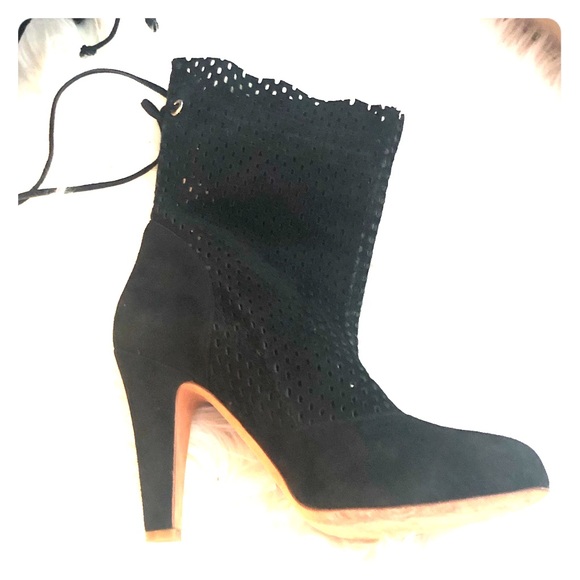 Hugo boss boots - Picture 1 of 4